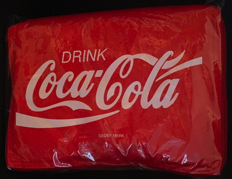 96118-5 € 4,00 coca cola koeltasje voor 6 blikje drink coca cola.jpeg